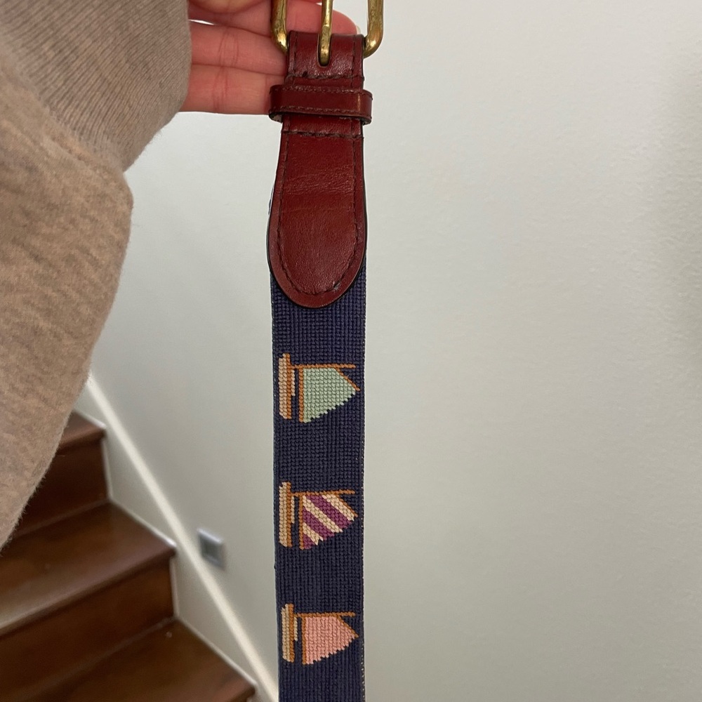 Smathers & Branson belt with Sailboat Design - size 36